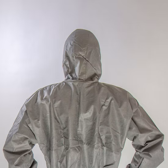 Combinaison globale en polypropylène PP de type 4b/5b/6b, vêtement de protection jetable non tissé, manteau de vêtements de travail pour l'industrie alimentaire